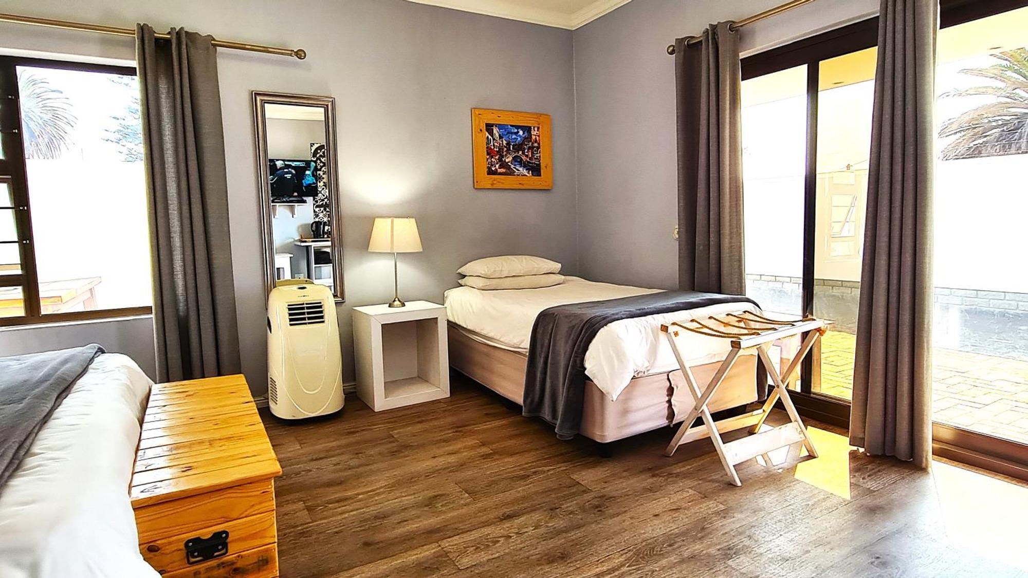 ولفس بي Tiende Laan Bed & Breakfast And Self-Catering المظهر الخارجي الصورة