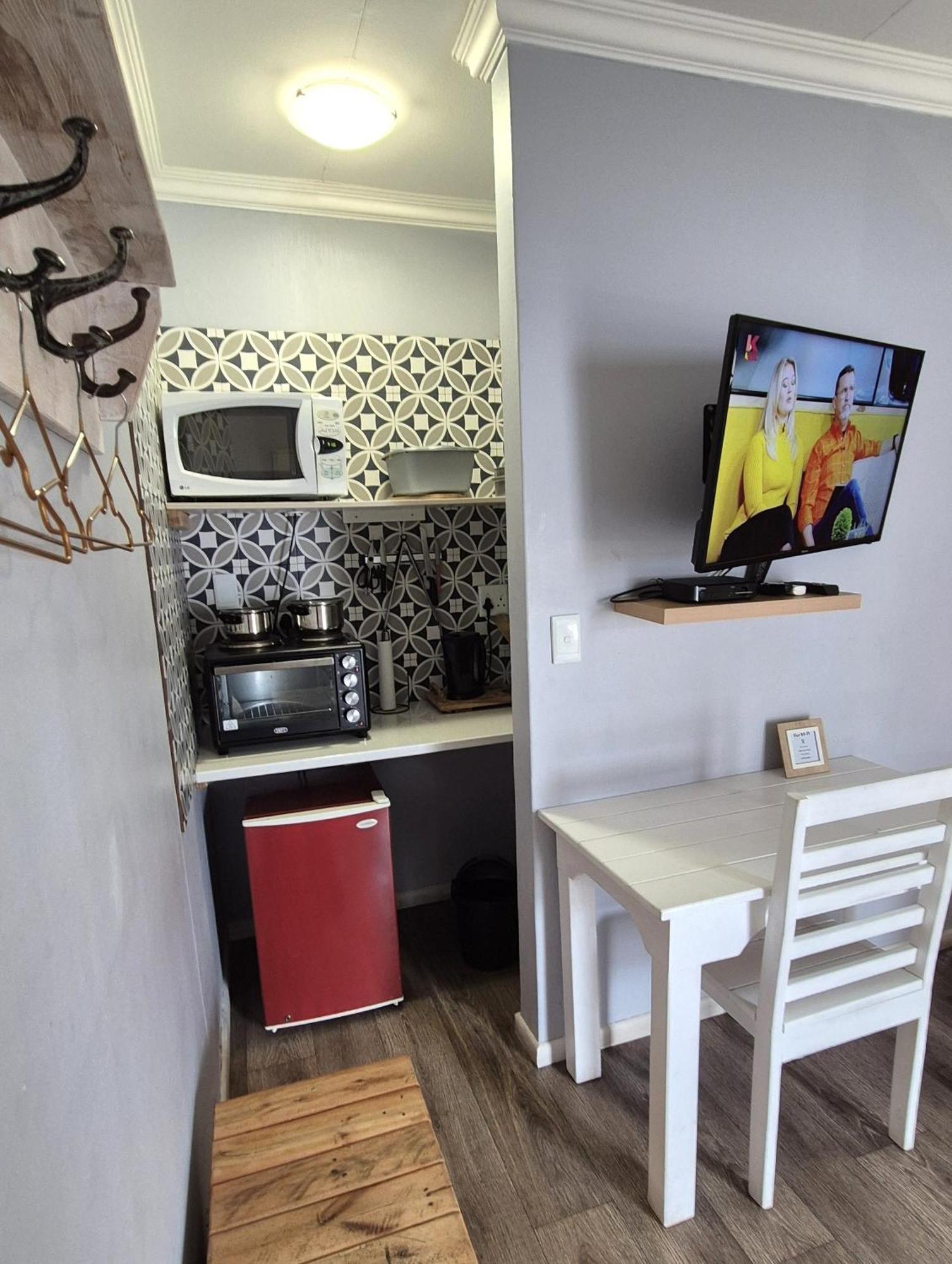 ولفس بي Tiende Laan Bed & Breakfast And Self-Catering المظهر الخارجي الصورة