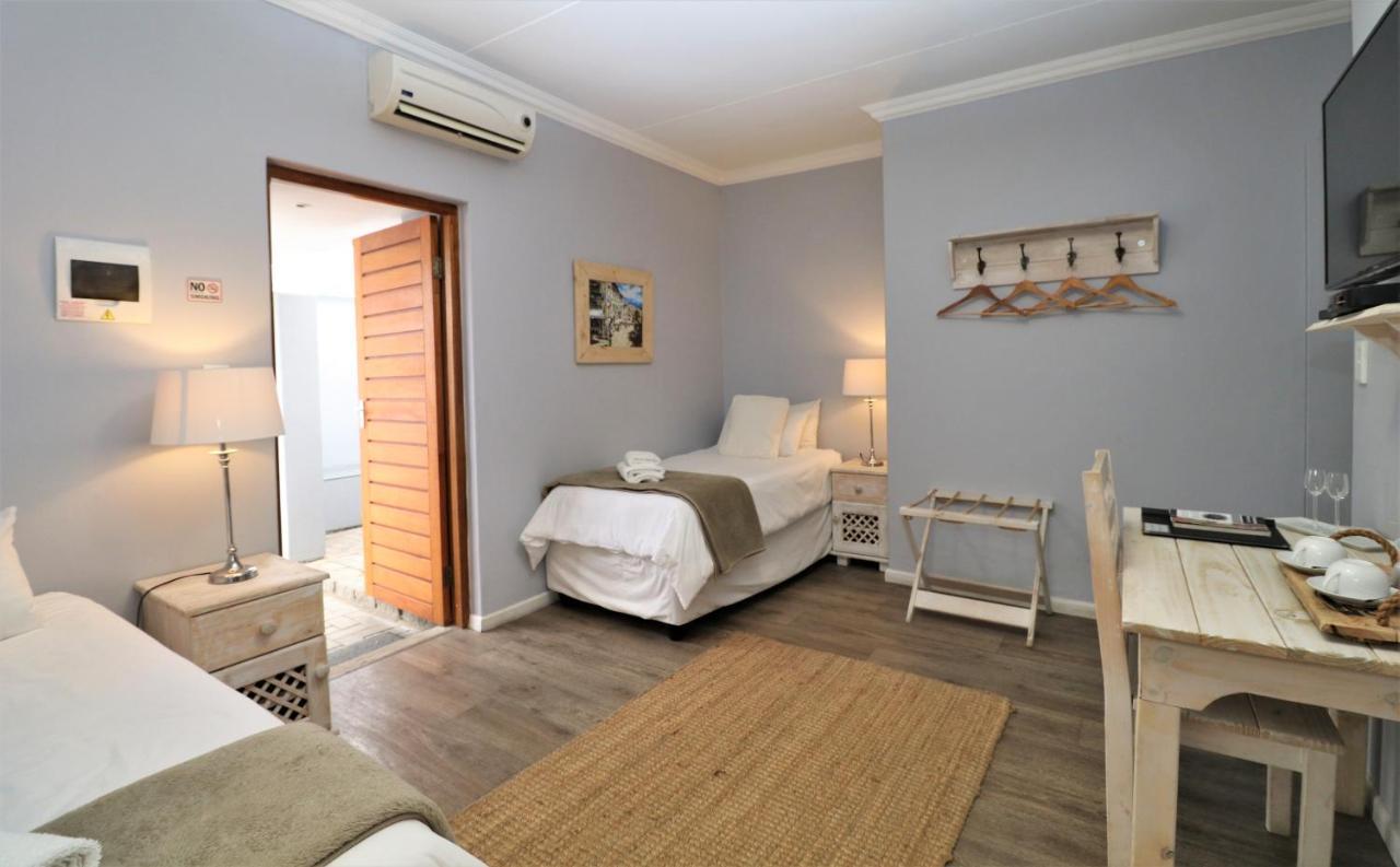ولفس بي Tiende Laan Bed & Breakfast And Self-Catering المظهر الخارجي الصورة
